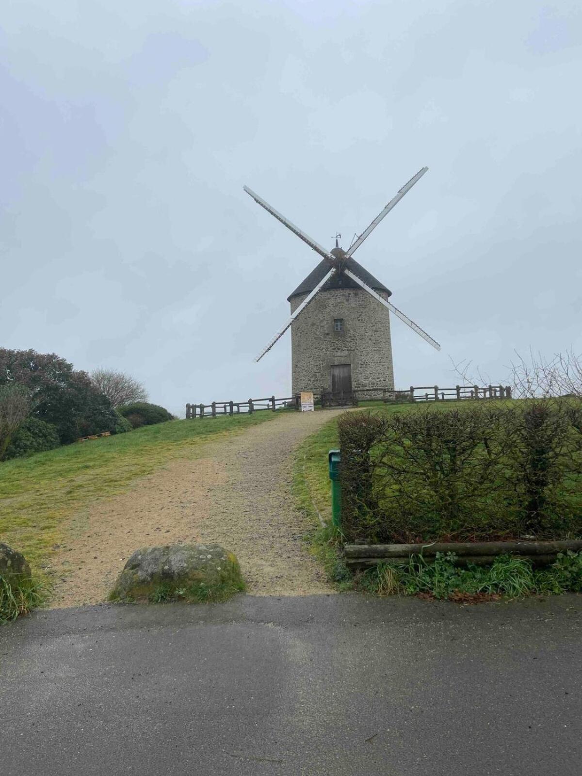 Gites Le Mont Desclos Saint Michel 博瓦 客房 照片
